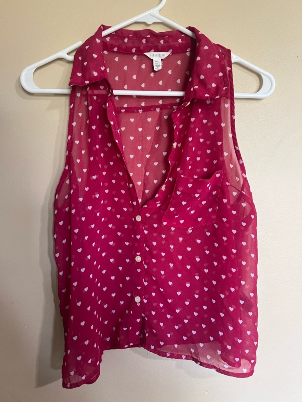 Aeropostale Sleeveless Sheer Button-Front Tank with White Heart Print